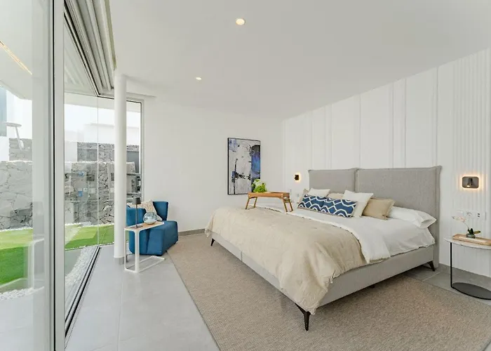 Estandar 7 - Casangular By Upper Адехе